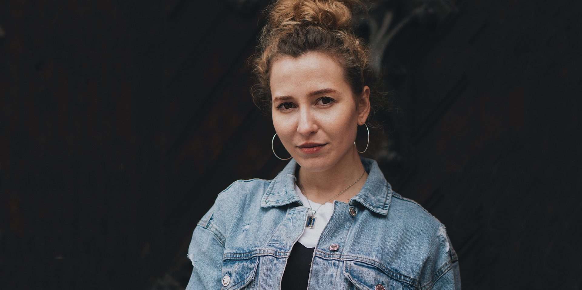 This woman is wondering about the risks of abortion.